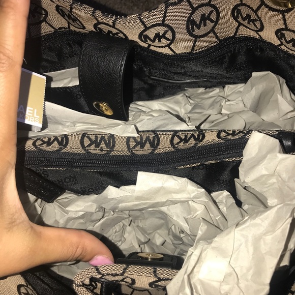 Bag - Picture 3 of 3